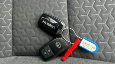 Toyota Yaris Cross 1.5 Hybrid Design 5dr CVT Hybrid Estate